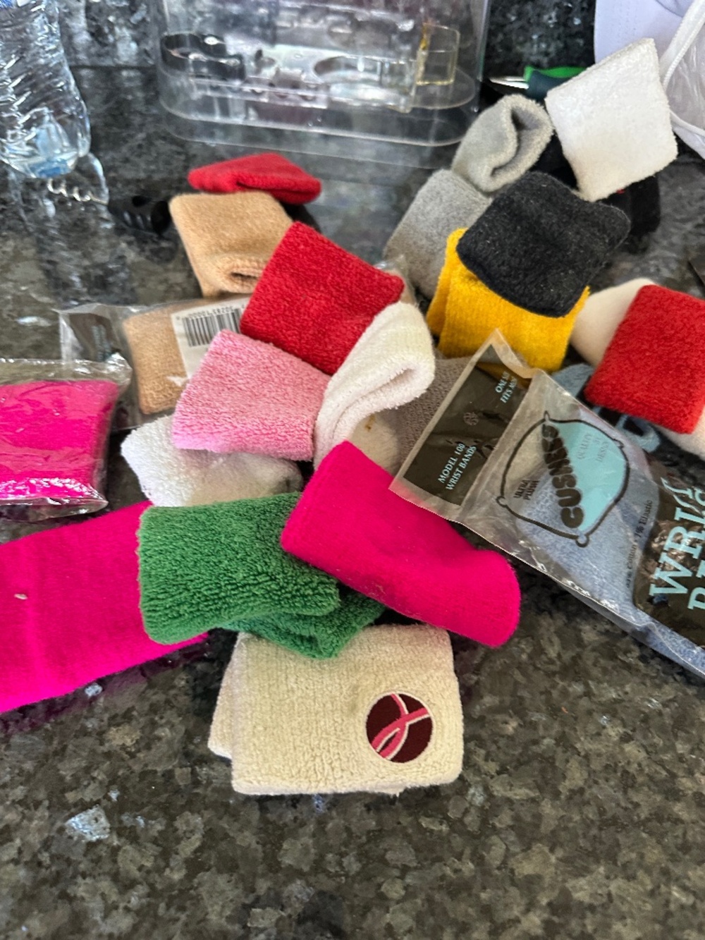 21 wrist bands for athletes